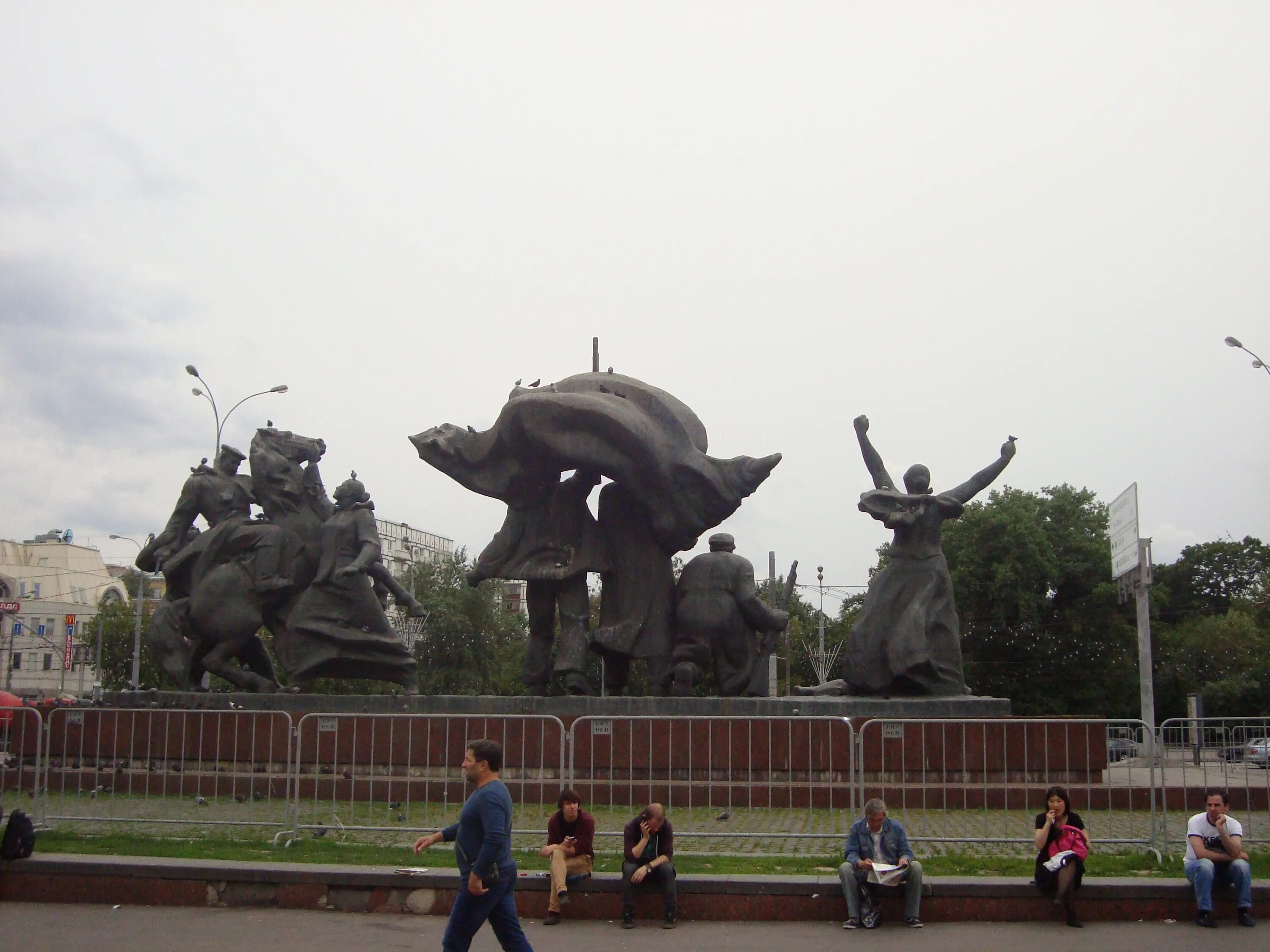 Героям революции 1905-1907 годов, москва. Героям революции 1905 инициативная. Герои революции 1905. Памятник на краснопресненской заставе. Герои революции 1905.