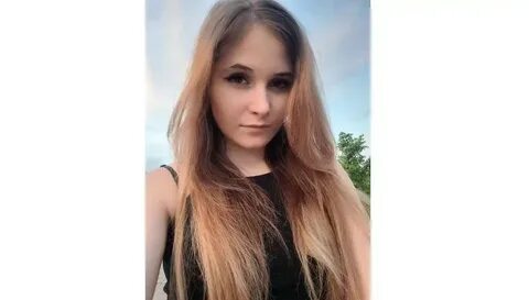 16 летняя девушка видео