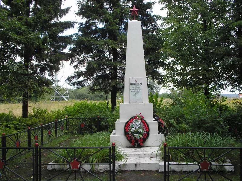 обелиски в поселках. обелиск деревня сухара. обелиск воинской славы деревня становое,. обелиск воинской славы (с. парца зубово полянский.