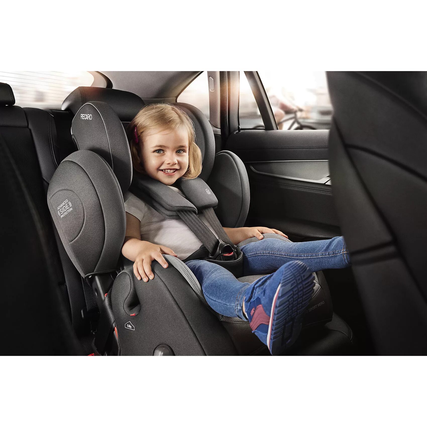 Recaro young Sport Hero. Recaro young Sport Hero с ребенком. Автокресло Recaro 9-36 синее. Автокресло для высокого ребенка.