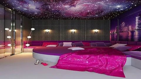 Hole room