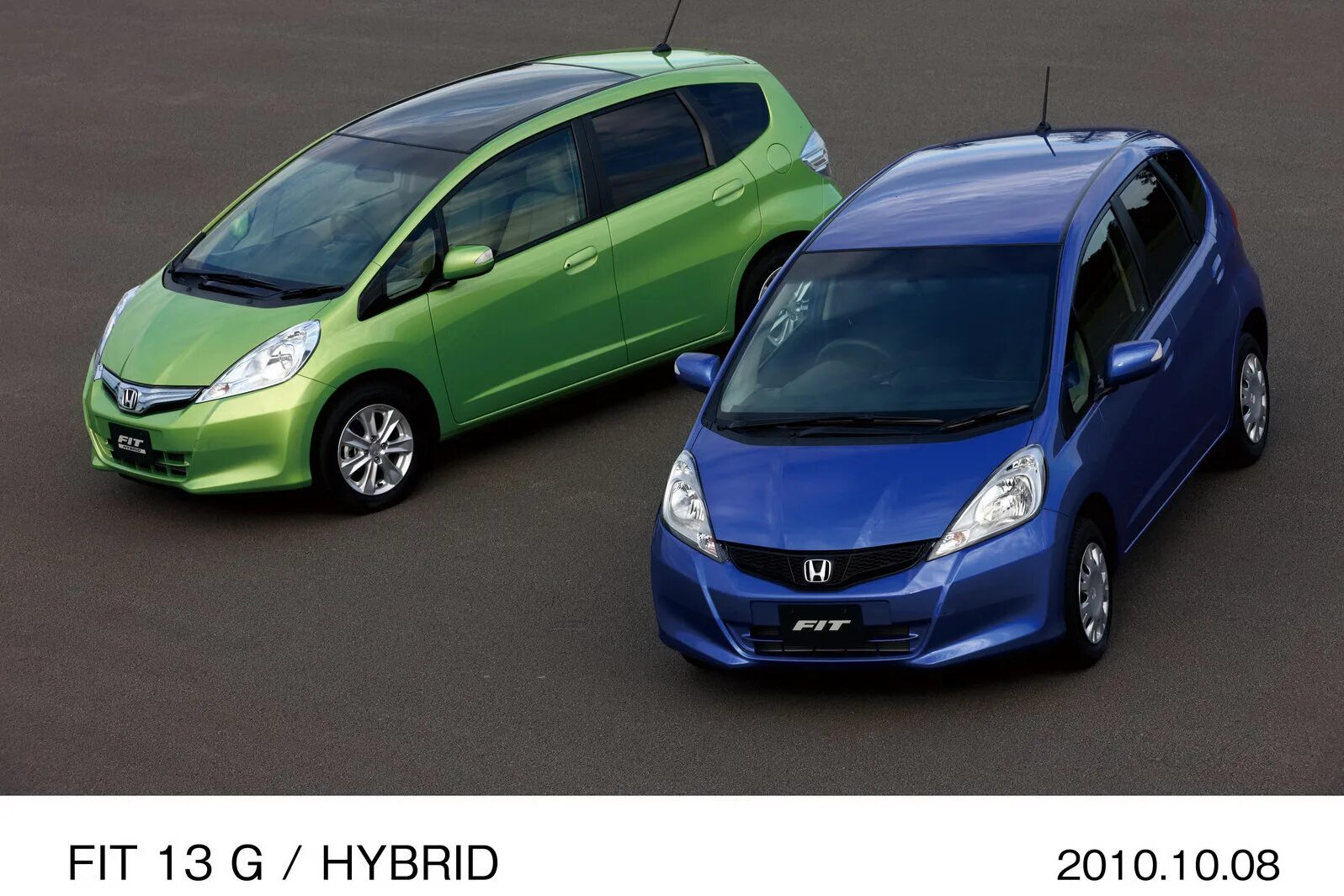 Honda Fit Hybrid. Honda Fit 2013 Hybrid. Хонда фит гибрид 2016. Хонда фит гибрид 2011.