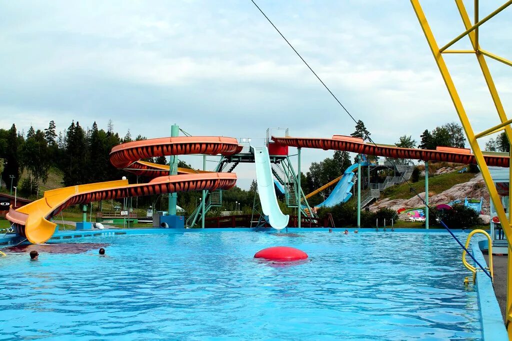 Nissan serena 26 кузов аккумулятор. где находится serena. аквапарк сирена в финляндии. аквапарк в финляндии хельсинки. двигатель ниссан серена с24.