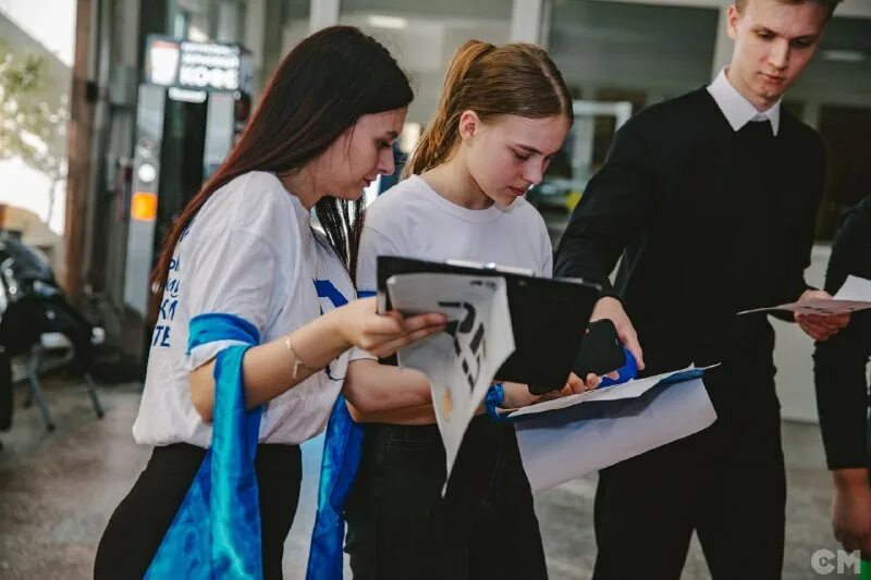 Тгу медицинский институт. 31 корпус тгу. Абитуриенты. Выпускник вуза бакалавр. Студенты стажеры.