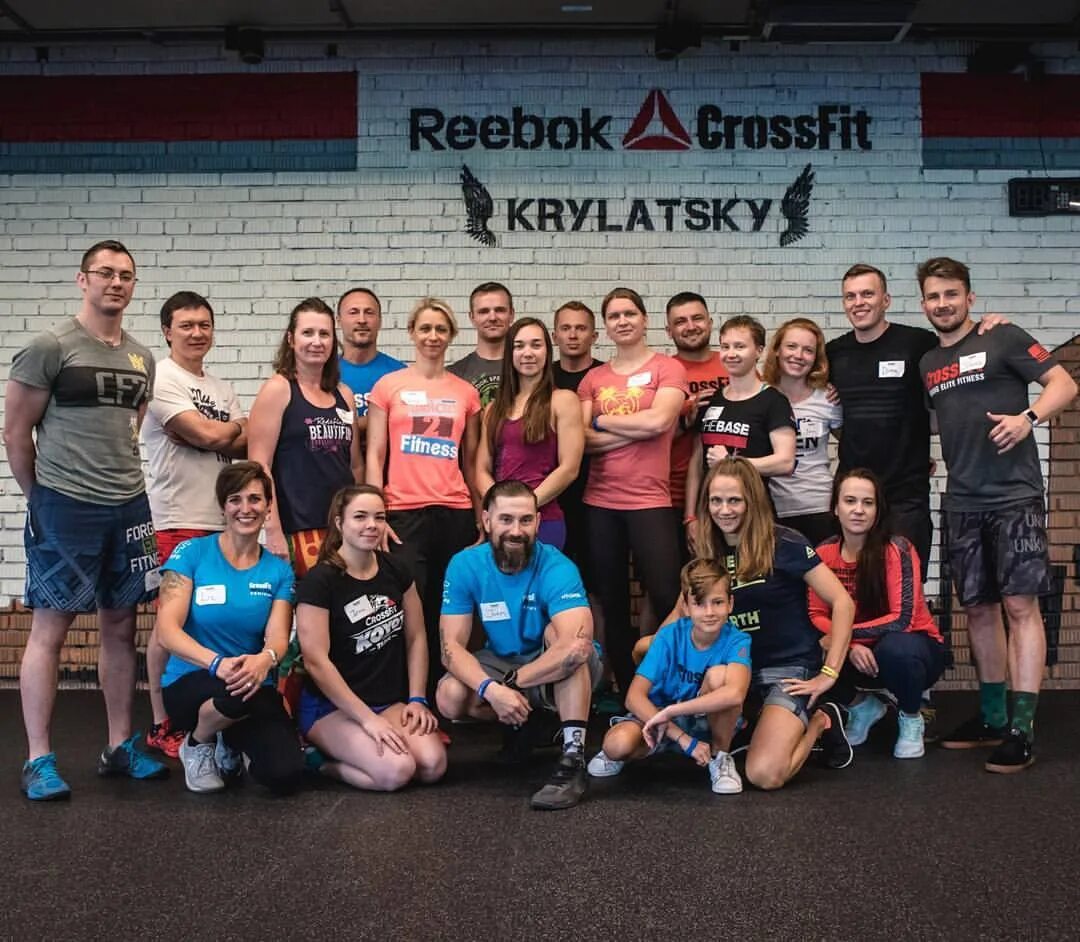 The base fitness. The base fitness крылатское. евгений моссула.