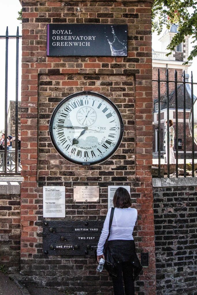 часы обсерватория. часы королевской обсерватории в гринвиче. часы в гринвичской обсерватории. часы в гринвичской обсерватории. часы обсерватория.