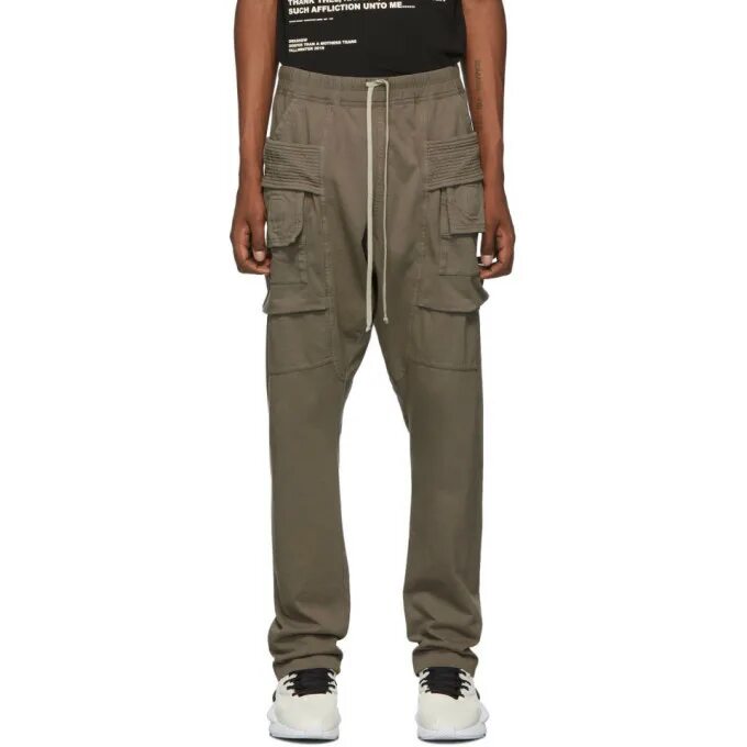 Штаны rick owens карго. Рики ф с белыми волосами. Rick owens cargo shorts. Рик овенс штаны карго. Карго шорты rick owens.