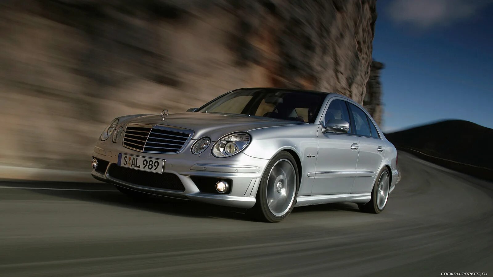 Скопировать мерседес. Mercedes-Benz w211. Мерседес w211 AMG. Мерседес w211 e63 AMG. Mercedes Benz e class w211.