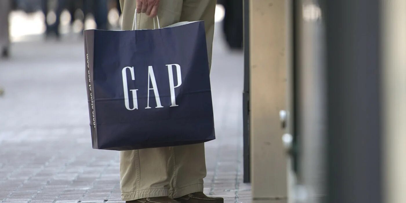 Gap компания. Gap. Пакет gap. Бренд гап.