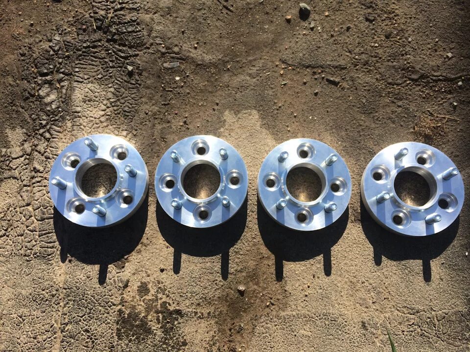 Проставка 4х100 54. Проставки колесные 4х100 54. Проставки с 4х98 на 4х100 на ваз. Проставки ваз 4 98 на 4 98. 4х4 проставки.