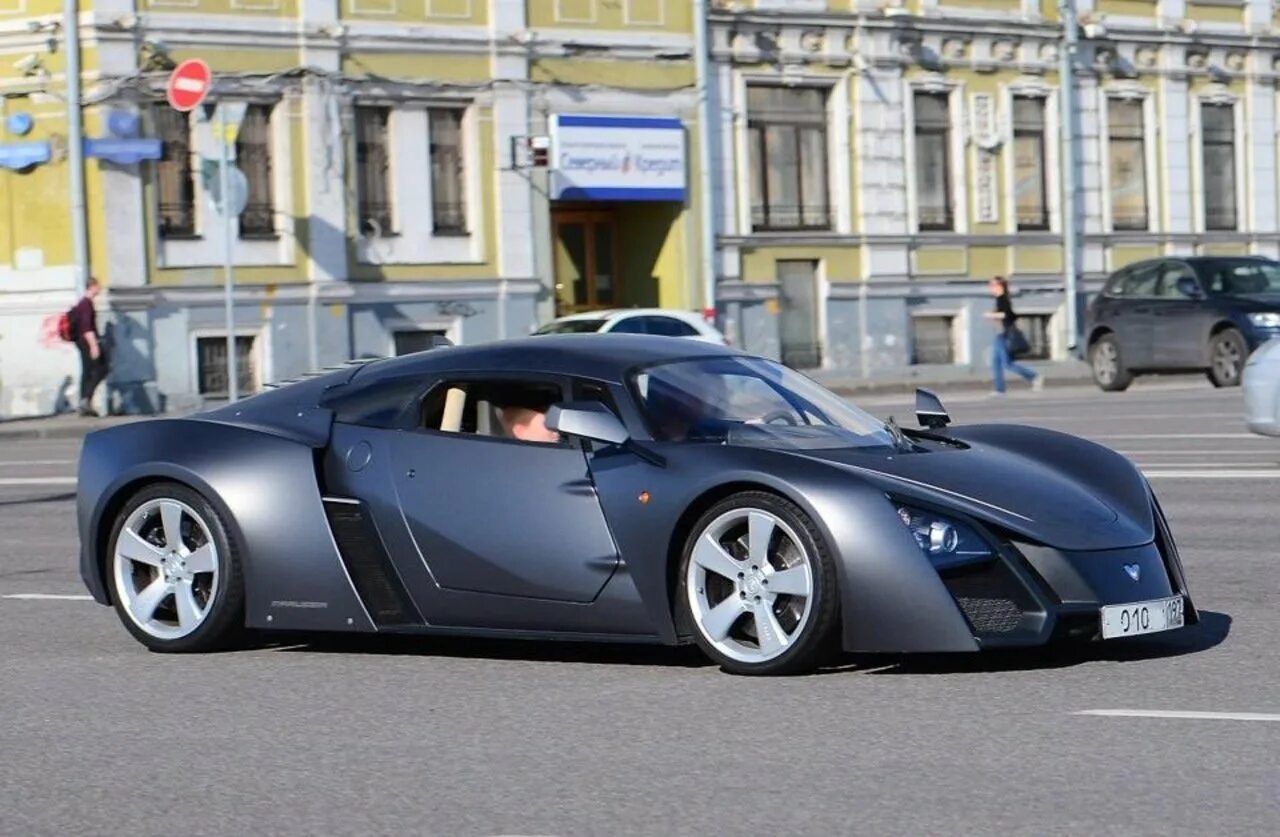 Machine rus. Спорткар Marussia b2.