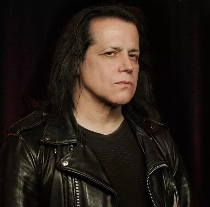 Гленн данциг. Группа Danzig. Glenn Danzig в молодости. Гленн Данциг 2023.