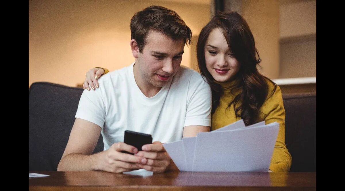Изучая семью экономист может заинтересоваться ее бюджетом. Изучая семью экономист может заинтересоваться ее бюджетом