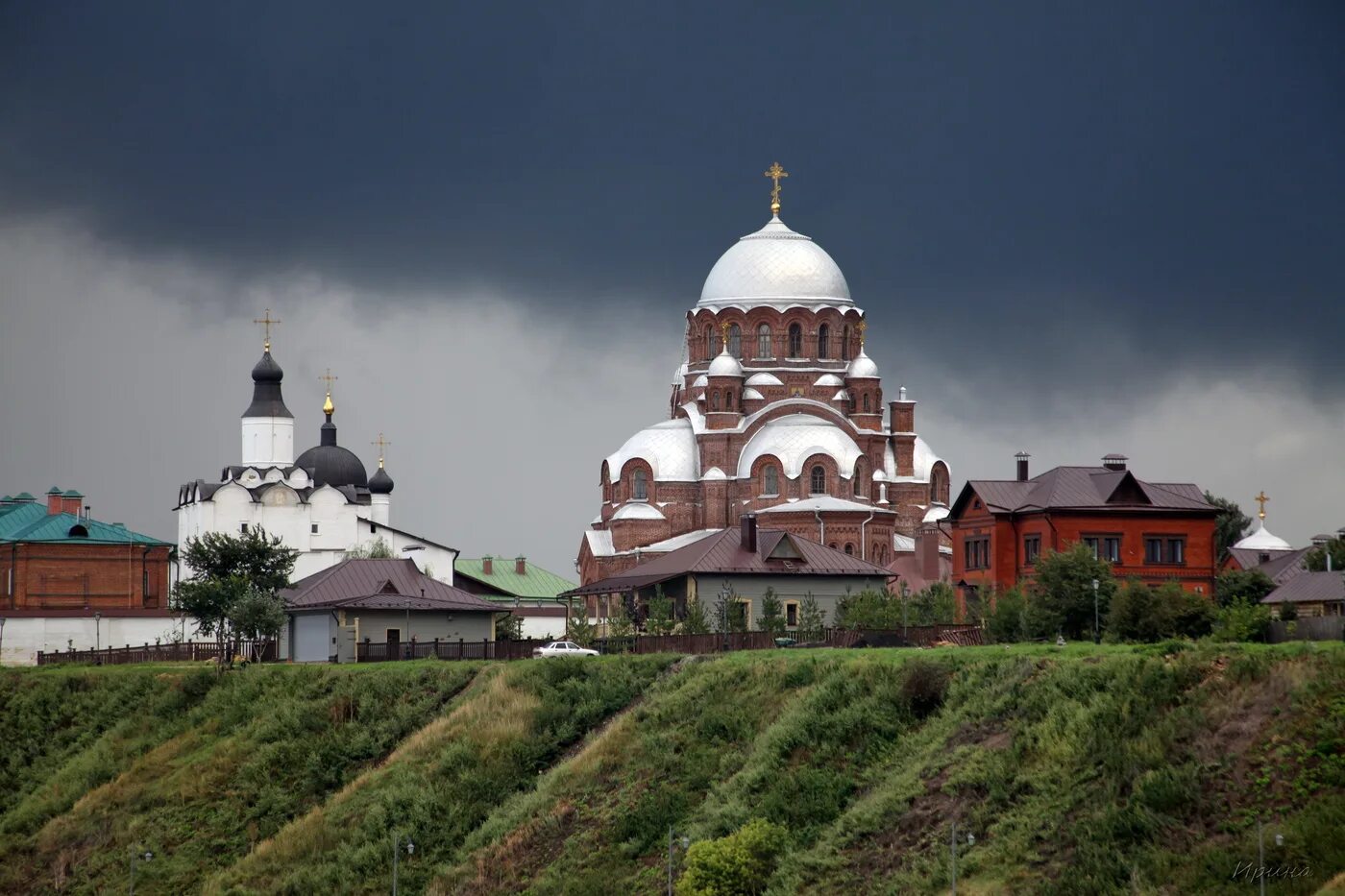 Свияжск сайт. Город остров Свияжск. Град Свияжск. Остров Свияжск в Казани. Музей остров град Свияжск.