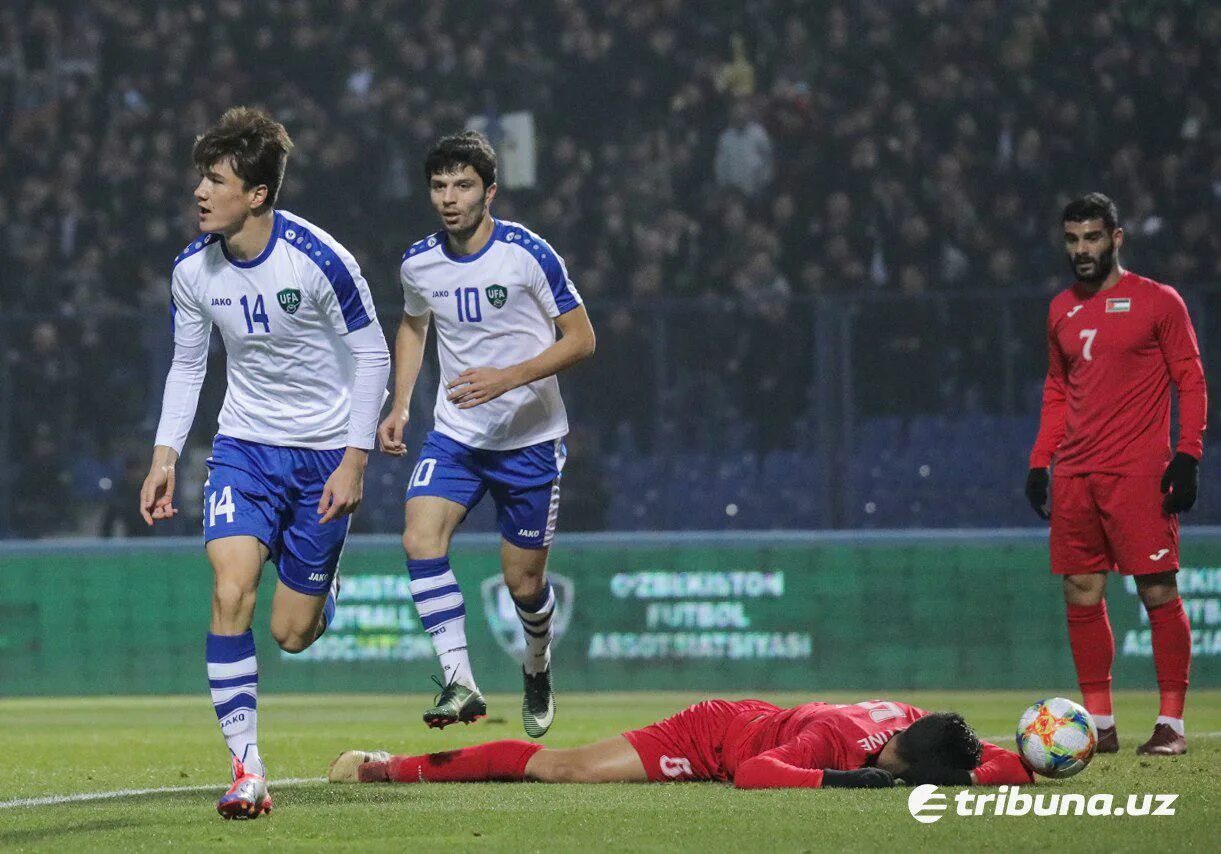 Аргентина футбол. Футбол,узбекистан,туркменистан. Uzbekistan world cup. Футбол узбекистан япония финаль. Uzbekistan world cup.