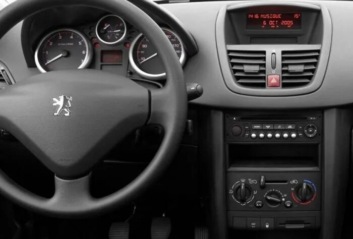 Магнитола 2 din peugeot 207. Магнитола пежо 207 андроид. Магнитола пежо 207. Магнитола пежо 207. Штатная магнитола пежо 207.