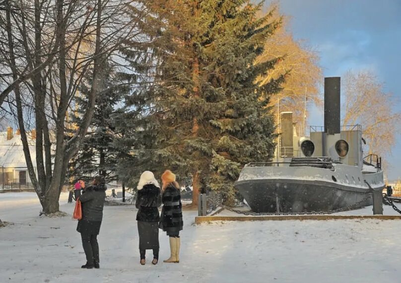 Подслушано ладога в контакте. Новая Ладога Центральная площадь. Новая Ладога Ладожанка. Новая Ладога Ньюс. Подслушано новая Ладога.