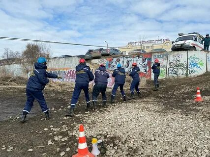 Команда спас
