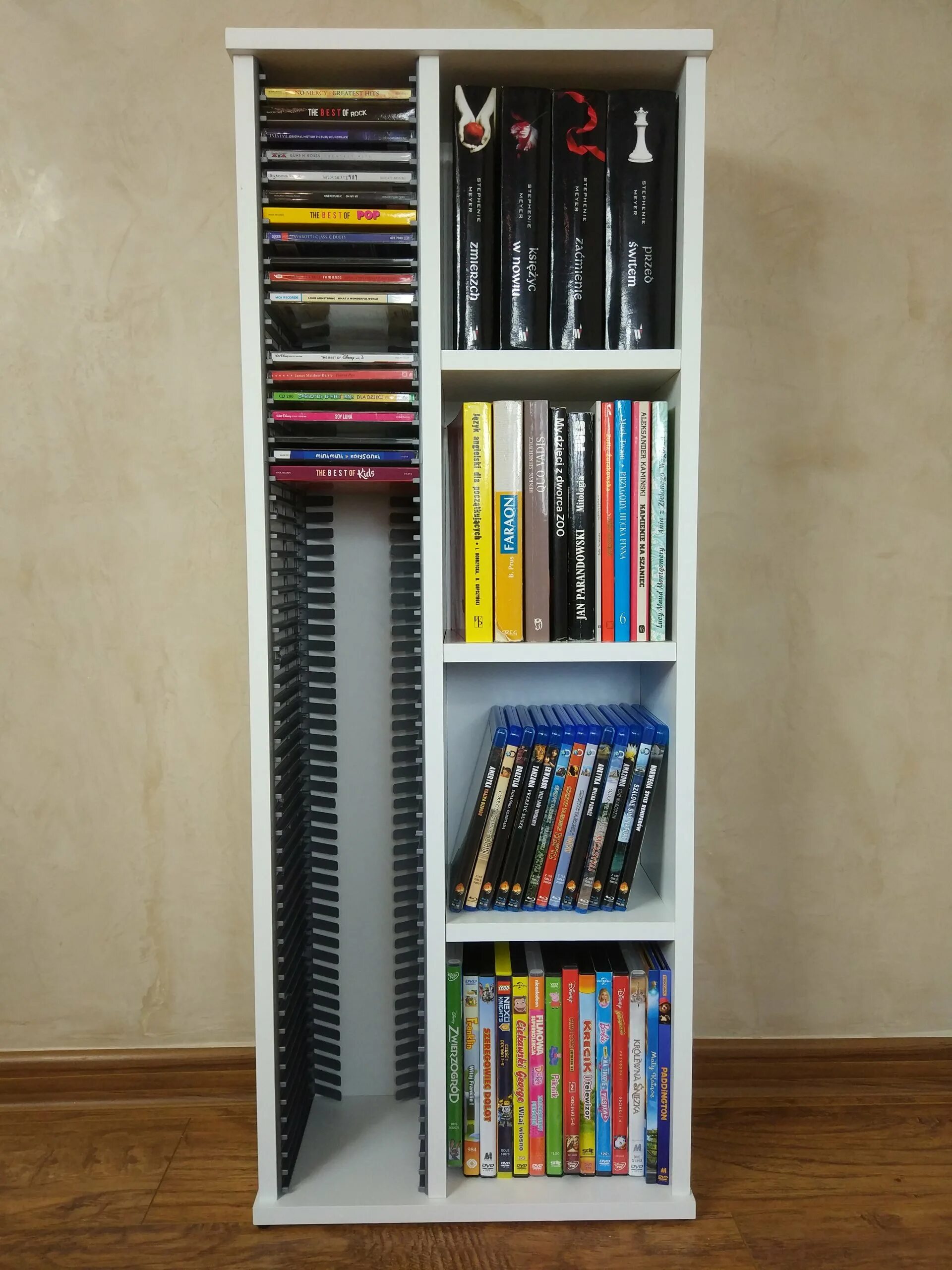 Диски с полкой. Полочка для дисков. Полка под dvd диски. Диски с полкой. Полка для компакт дисков.