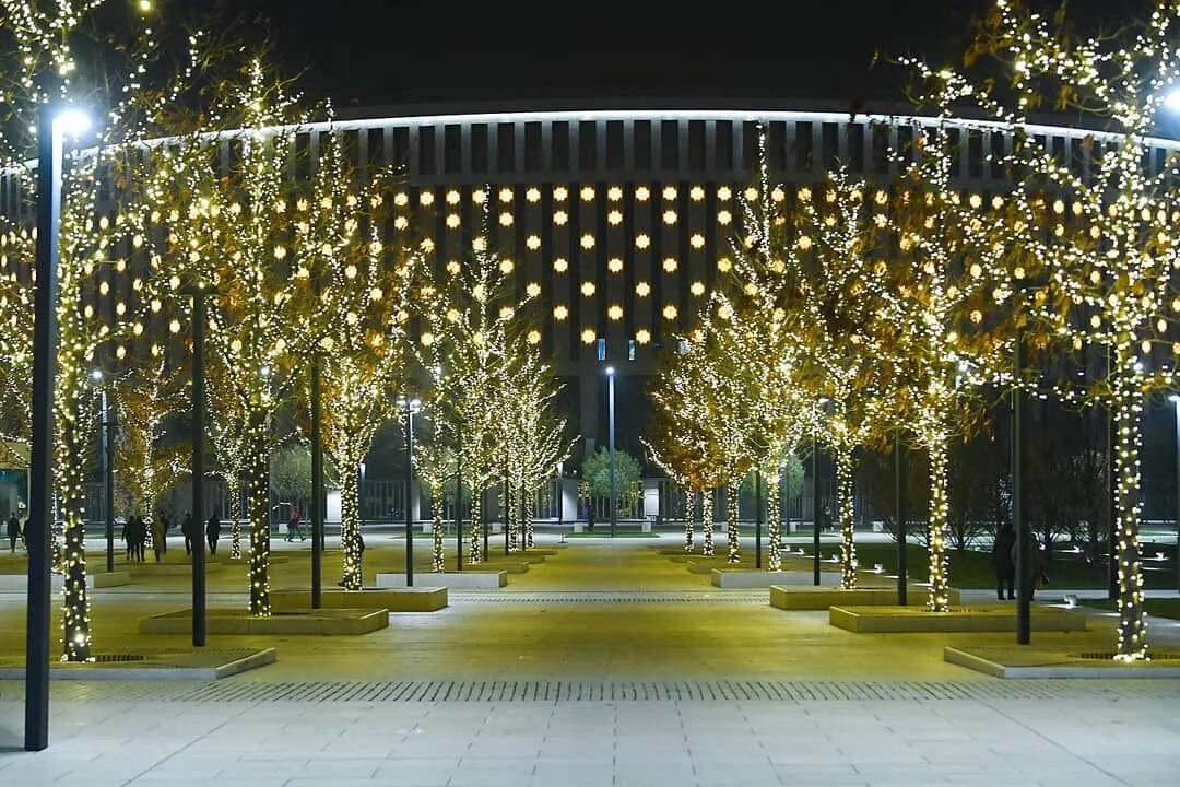 Краснодар сегодня вечером. Краснодар столица кубани. Центральная улица краснодара. Красивый город краснодар. Краснодар 2022 достопримечательности.