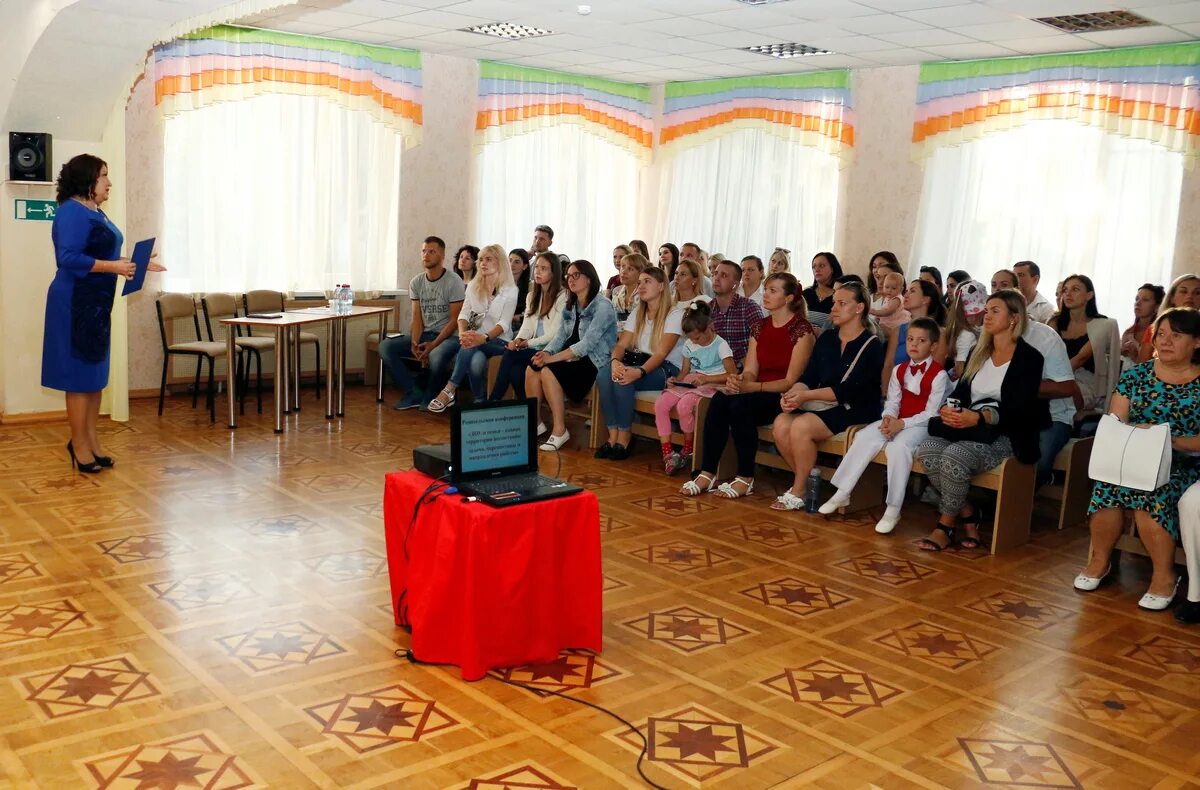 конференции детский сад. конференция дети. родительская конференция в детском саду. детский сад радуга рославль. пресс конференция дети.