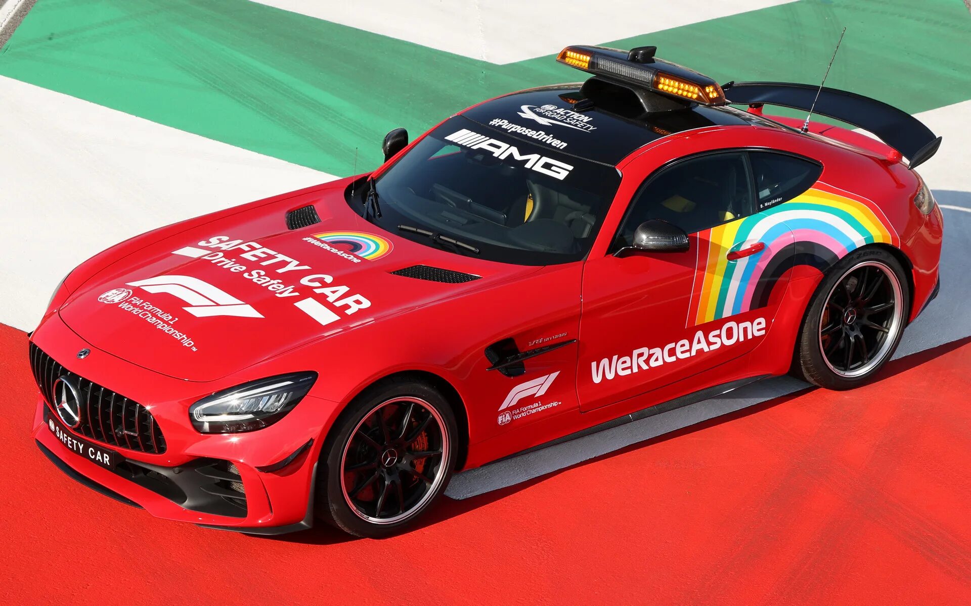 Автомобиль безопасности формула. Mercedes Benz AMG gt Safety car. Mercedes AMG gt f1 Safety car. Mercedes AMG Safety car f1. Mercedes Safety car AMG 2021 f1.