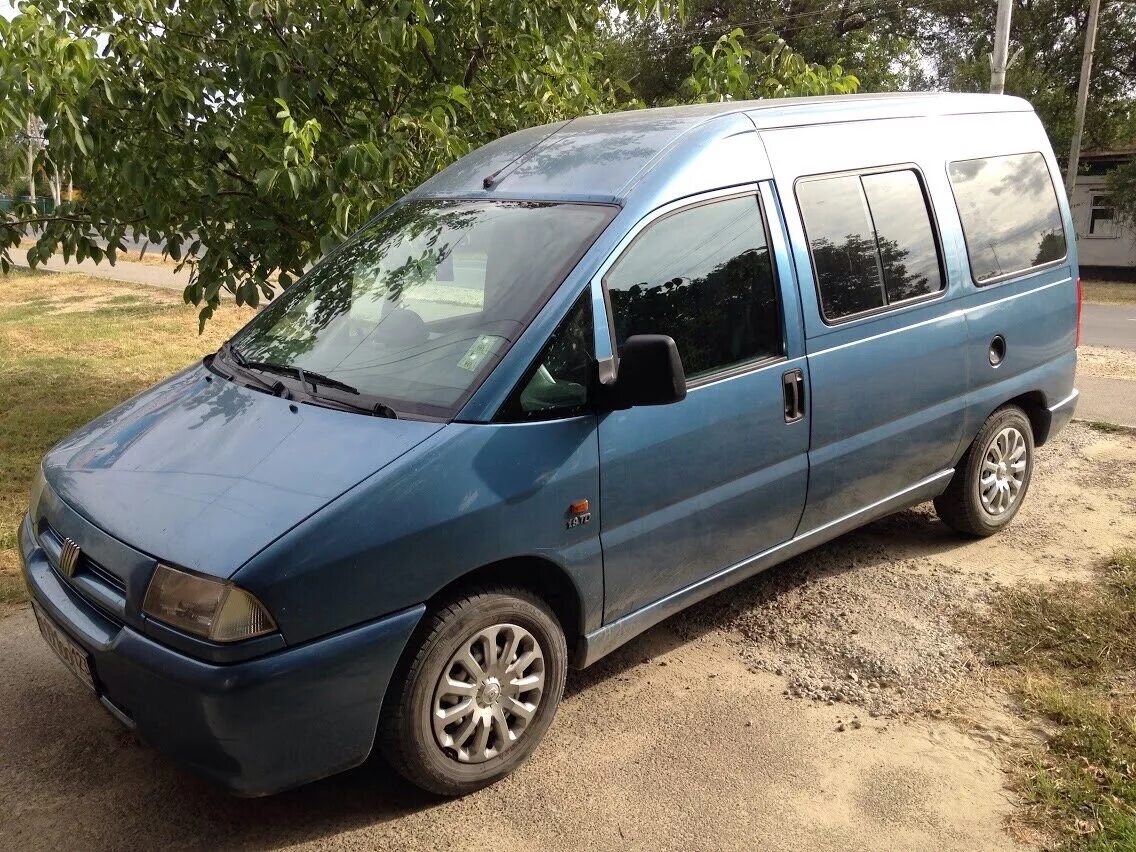 Фиат скудо авито. Фиат скудо 1 поколение. Fiat скудо 1999. Фиат скудо 1998. Fiat минивэн scudo.