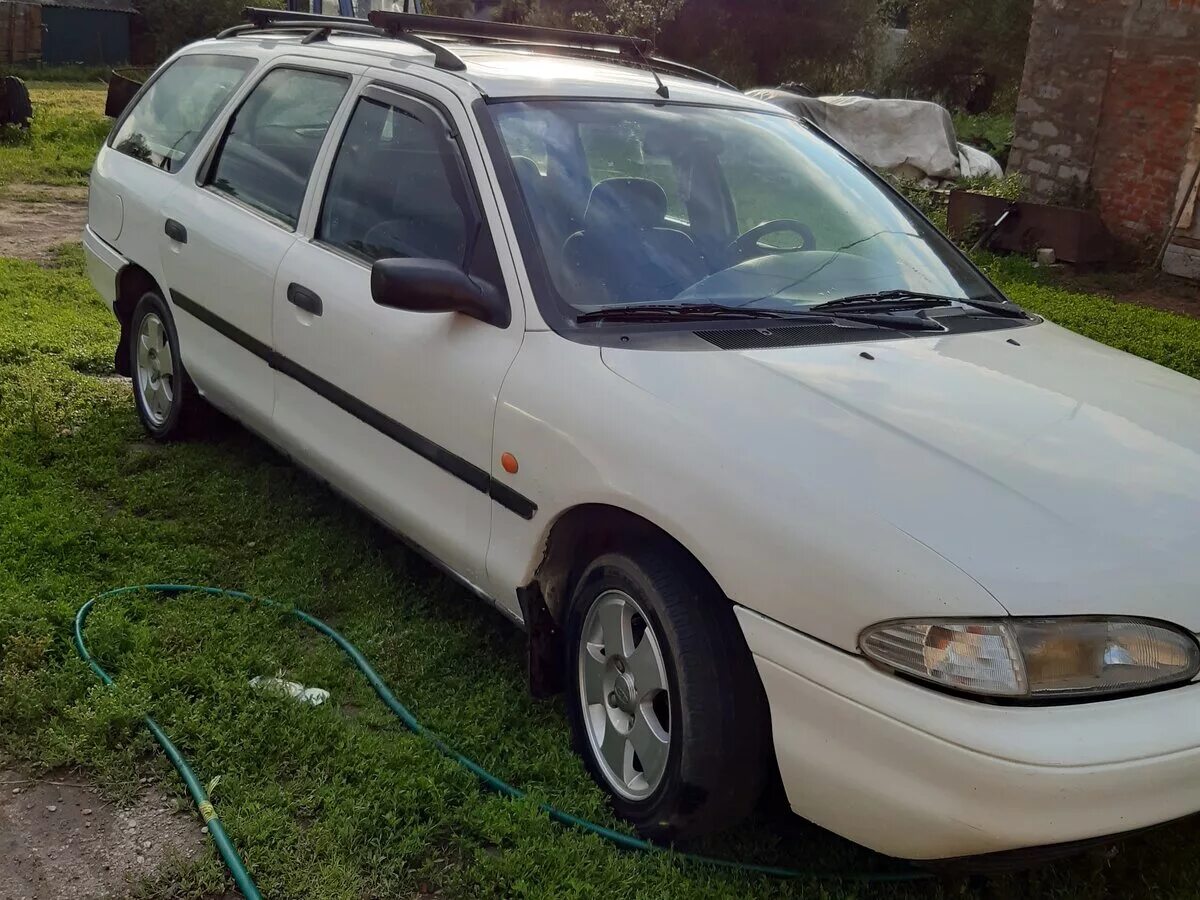 Авито 1996 год. Ford Mondeo 1996 универсал. Ford Mondeo 1994 универсал. Форд Мондео 1 универсал. Форд Мондео 1994 1.8 бензин.