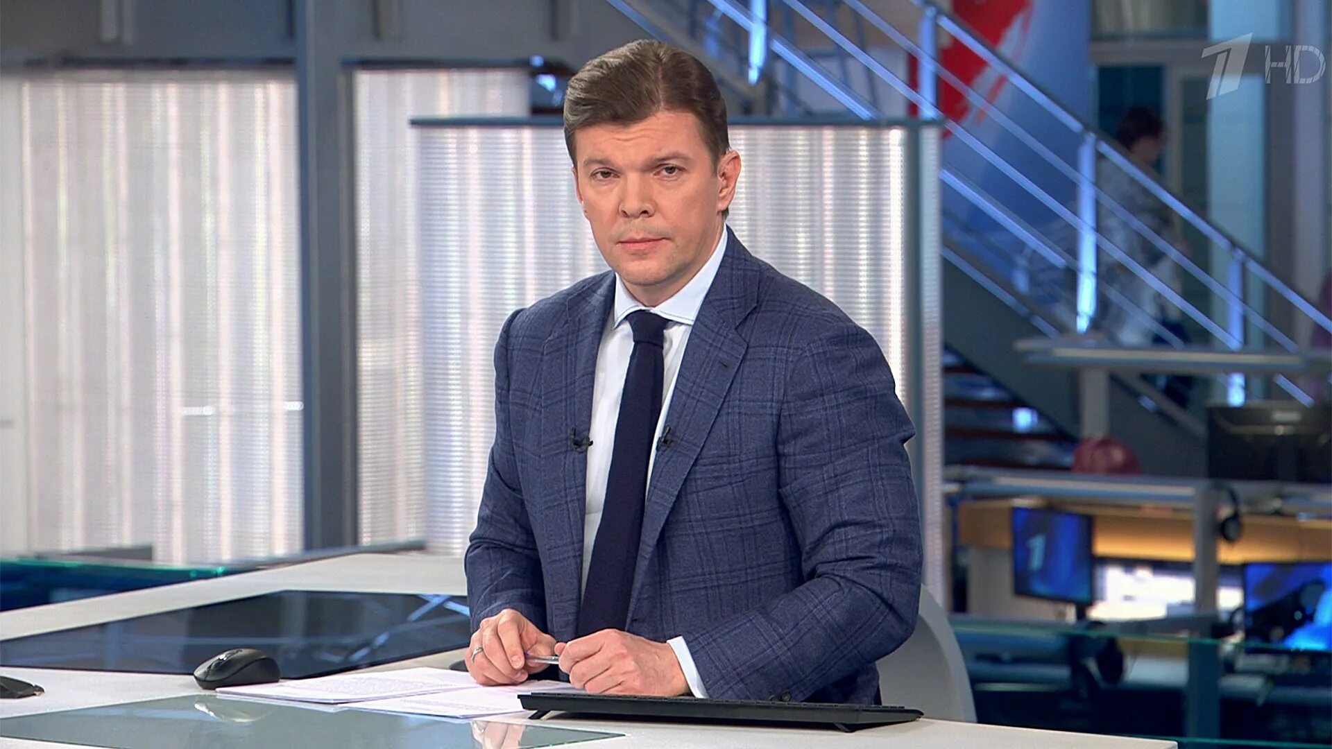Сегодняшние новости 1 канал. Первый канал. Срочный выпуск новостей. Вести первый канал. Выпуск новостей первого канала.