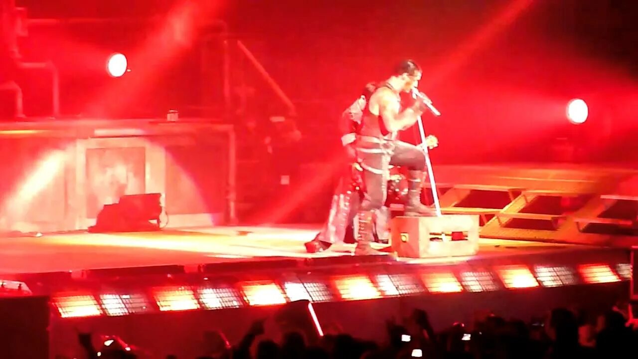 Rammstein live in america. Rammstein live madison square garden 2010. rammstein live at madison sq. garden.