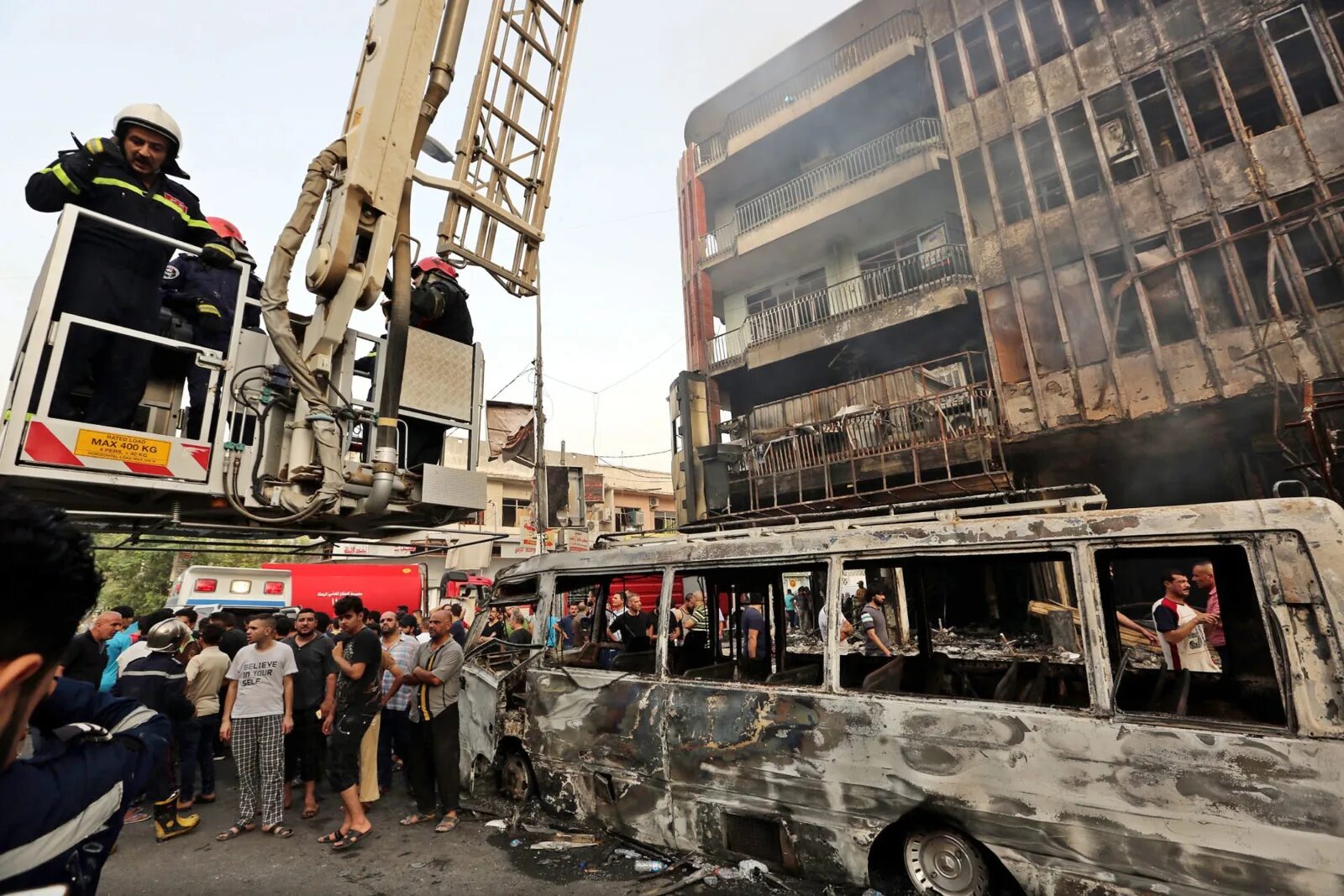 Двойной теракт в Багдаде 2016. Теракт в Багдаде 3 июля 2016. Разрушения в Багдаде в 2003 году. Теракты с наибольшим количеством жертв