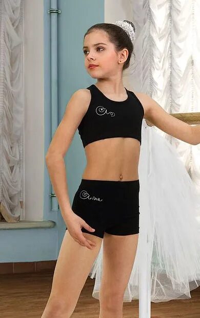 Девочка в топике и шортах 12 лет. Arina Ballerina шорты.