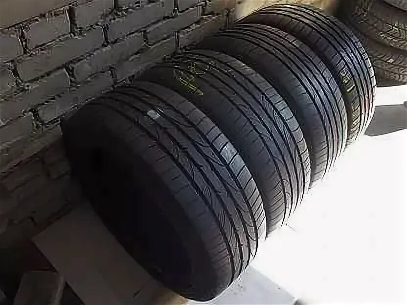 Bridgestone dueler h/p sport. Летняя резина r17 на авито. Bridgestone 225/65 r17. Бриджстоун 300 эктопия. 225/40/18.