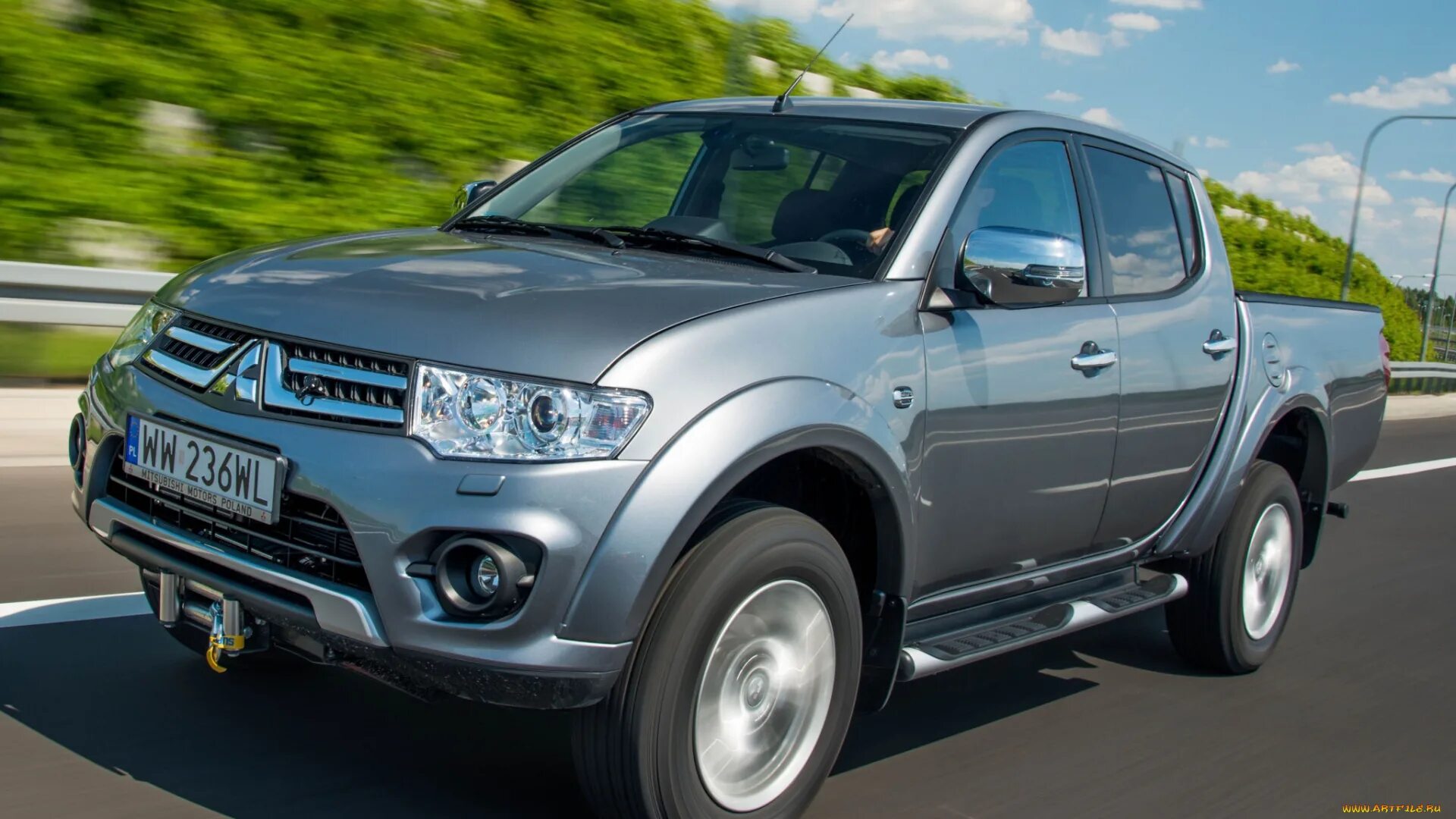 Автомобиль л 200. Mitsubishi l200. Mitsubishi l200 IV. Мицубиси л200. Мицубиси пикап л200.