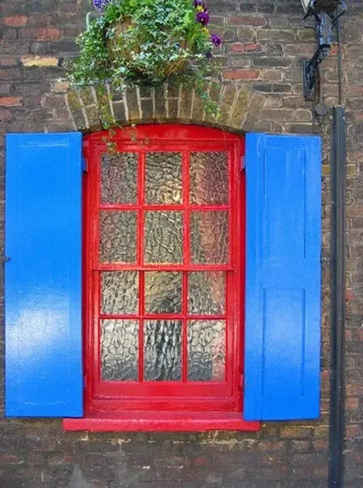 Red window