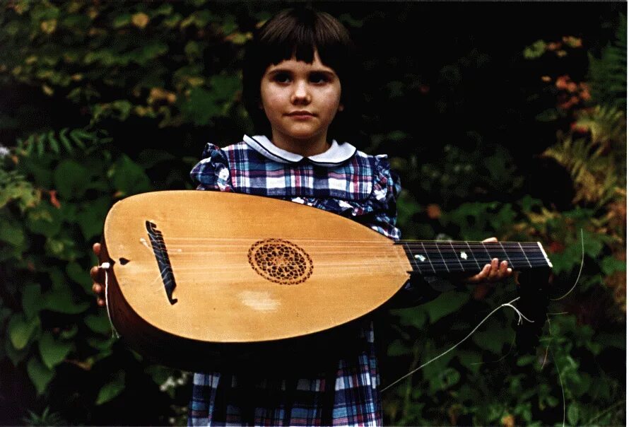 Ренессансная лютня. Музыкальный инструмент lute. Лютня барокко. Лютня мандолина цитра. Лютня.
