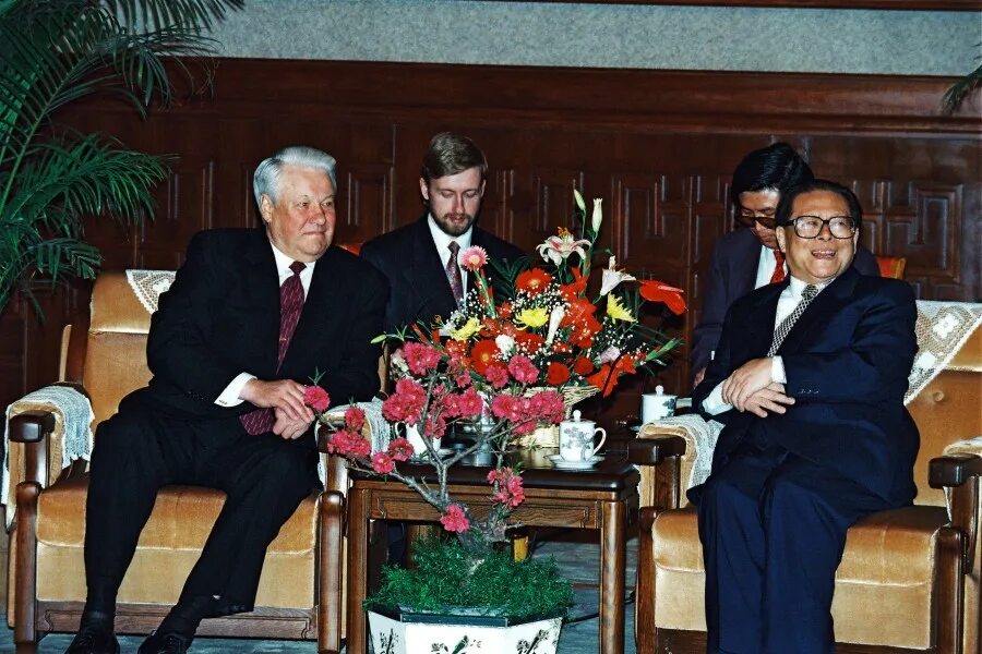 Китай 1996 год. 1996 год крысы. 1 юань купюра. Председатель кнр цзян цзэминь. Цзян цзэминь 1993.