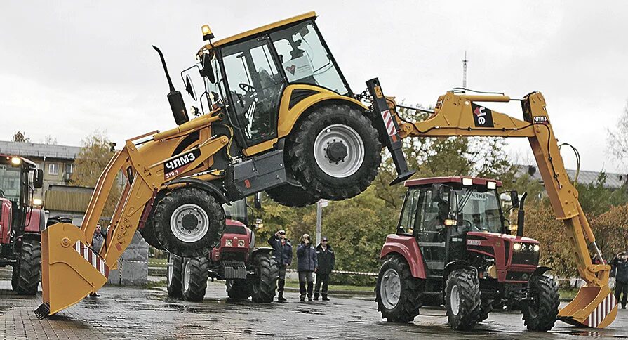 Экскаватор-погрузчик ЧЛМЗ-310. ЧЛМЗ 310. Экскаватор ЧЛМЗ 310. Трактор ЧЛМЗ 310.1. Экскаватор погрузчик 310