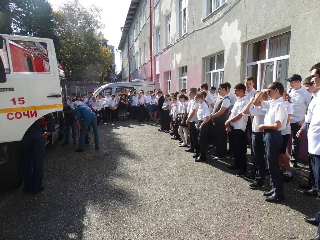 мамайка школа интернат 2. школа-интернат 2 г мамайка. интернат 2 сочи. школа-интернат 2 г мамайка.