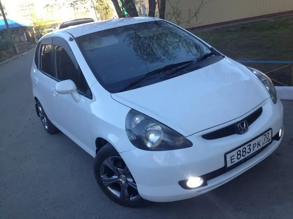 Honda fit 2001. Хонда фит 2001. Хонда фит 2001 года. Honda Fit 2002. Хонда фит 1997.