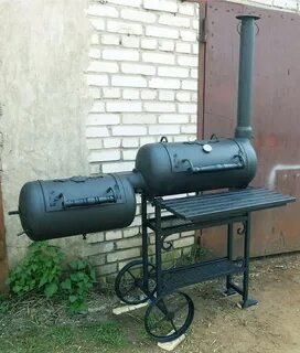 Мангал с газового баллона с коптильней