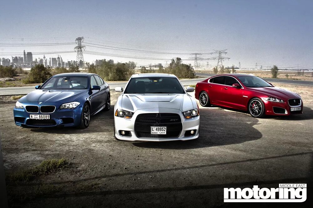 М 8 против 5. Dodge Charger vs BMW m5. Dodge Challenger vs BMW m5. BMW m5 vs. BMW m5 vs m3.