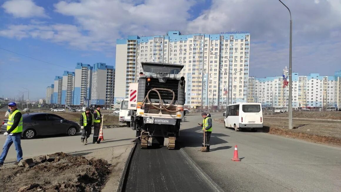 Оренбург ремонтная. Улица Гаранькина Оренбург. Оренбург ул Гаранькина Загородное шоссе. Загородного шоссе и ул. Гаранькина. Оренбург Нежинское шоссе ремонт дороги 2022.