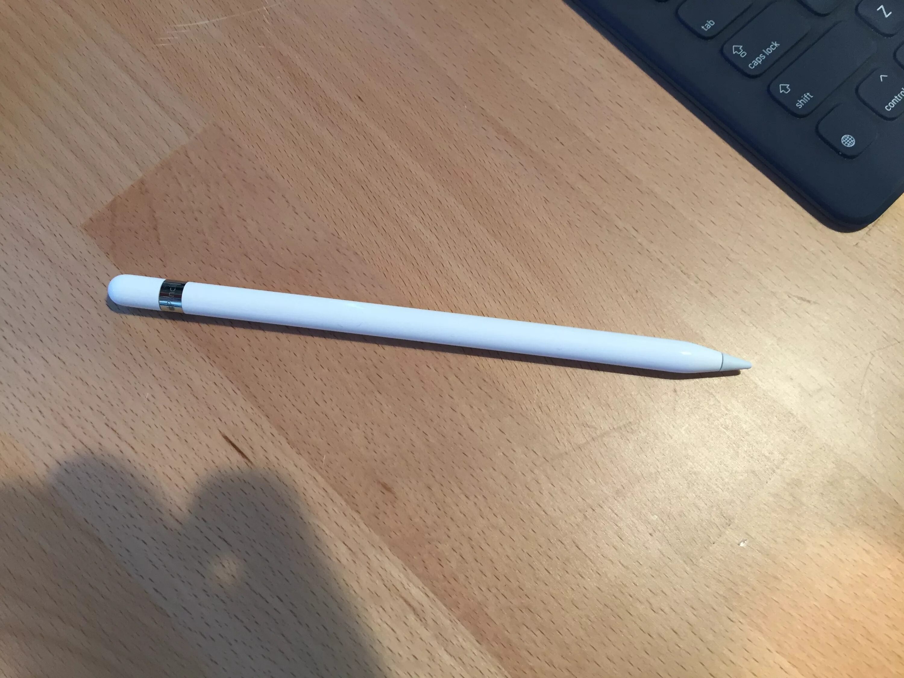 Стилус apple usb c. Стилус Apple Pencil. Apple Pencil 1. IPAD Pro Apple Pencil 2. Эппл пенсил для айпад.