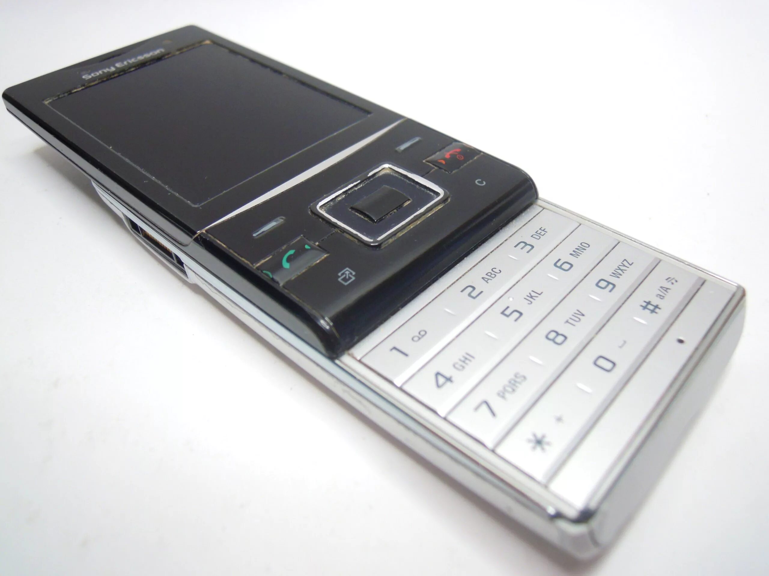 Sony Ericsson j20i. Sony Ericsson Hazel j20i. Сони Эриксон слайдер j20. Sony Ericsson слайдер стальной. Экран слайдер