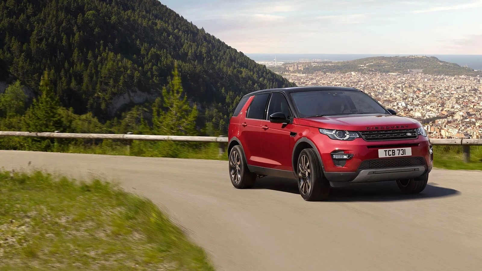 Land rover discovery sport отзывы. Land Rover Discovery Sport 2016. Land Rover Discovery Sport 2. Land Rover Discovery 5 Sport. Land Rover Discovery SVR.