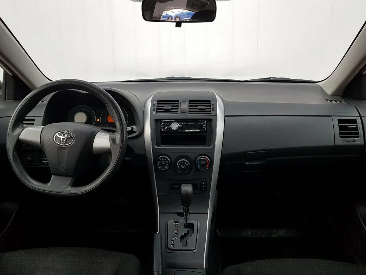 настроить время тойота королла. штатные часы тойота королла 120 кузов. торпеда королла 2012. часы на тойота королла е150. тойота королла 2011 комплектации.