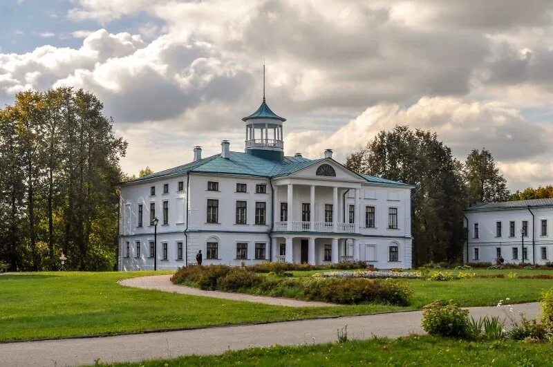 Карабиха деревня ярославль. Карабиха ярославль. Карабиха поэт. Карабиха поэт. Карабиха поэт.