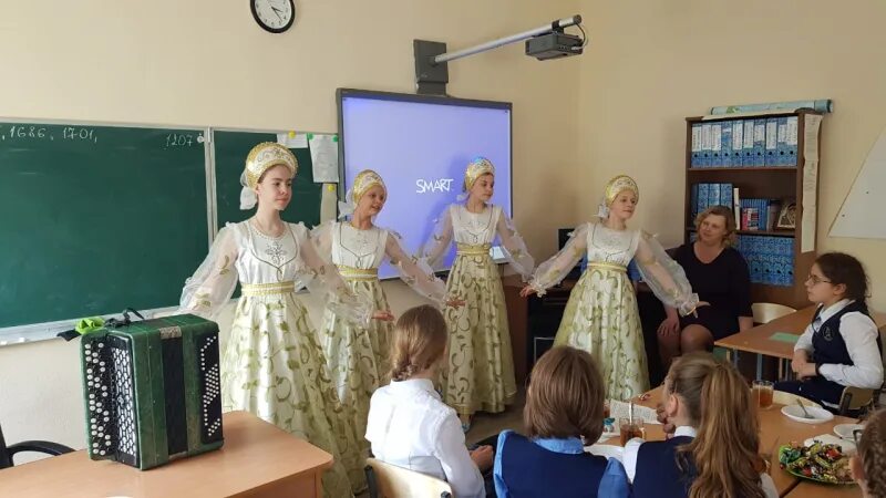Мариинская женская гимназия железногорск. Мариинская гимназия архангельск. Мариинская гимназия таганрог. Мариинская гимназия отзывы. Мариинская гимназия красноярск 2024.