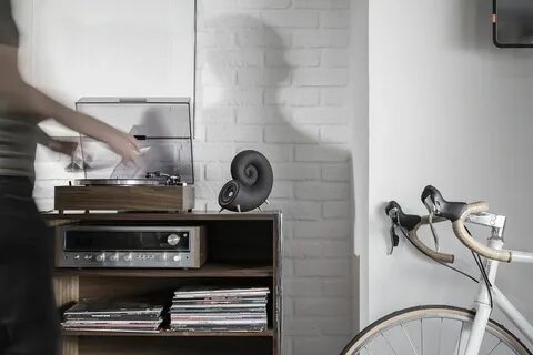 Audio dark